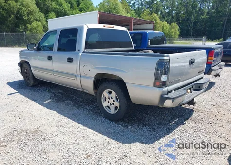 2005 Chevrolet Silverado 1500 Ls z USA, uszkodzony, nr VIN 2GCEC13T851196077